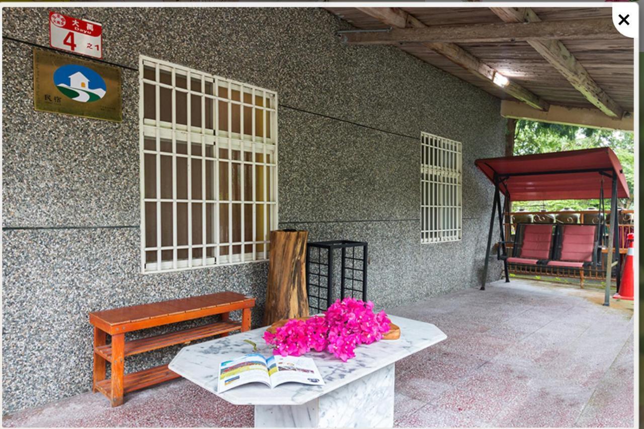 Jia Jia Homestay Юли Екстериор снимка